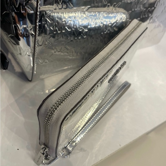 Michael Kors Silver Jet Set Metallic Logo Embossed Wristlet - Picture 4 of 6